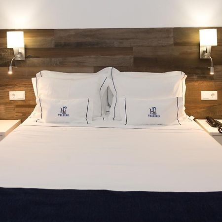 Hotel Veleiro Сииниш Экстерьер фото
